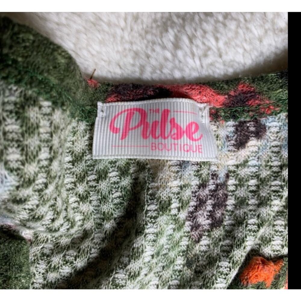 Green Pink Floral Print Waffle Knit Long Sleeve V-Neck Top Women’s Size Large - Picture 7 of 10